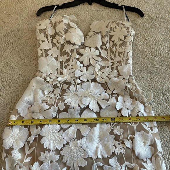 Oscar de la Renta sample wedding gown dress new as is spring 2022 look 1 4 6 - Picture 15 of 16